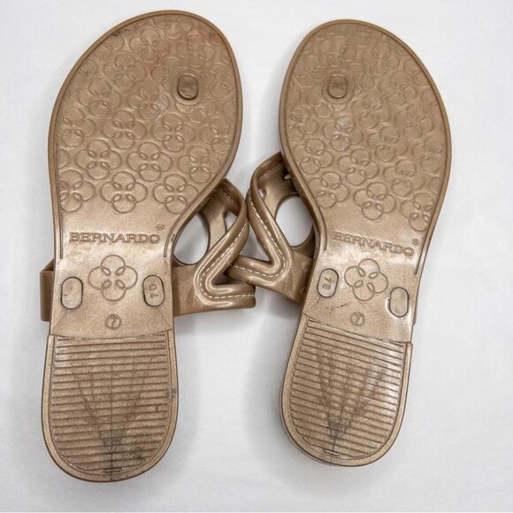 Bernardo Womens Gold Jelly Thong Sandals Size 7 NEW Cork Flip Flop Summer Slide - Picture 6 of 8